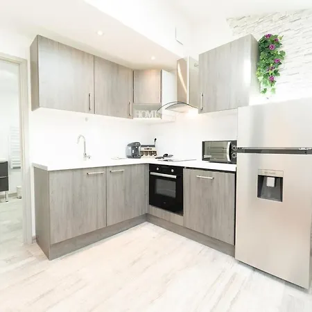 Apartment Le Charme Sous Les Toits Classe 3 Etoiles Riez