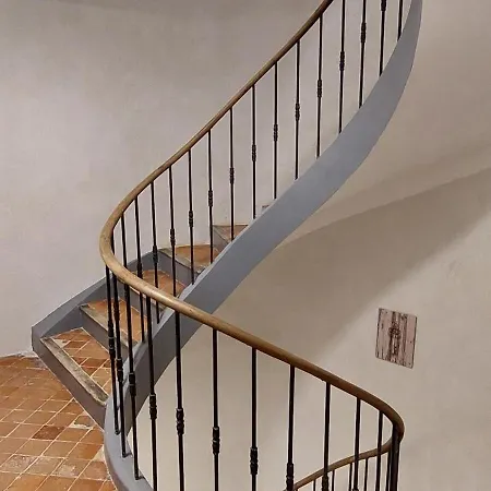 Le Charme Sous Les Toits Classe 3 Etoiles דירה